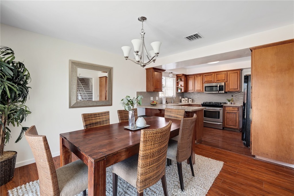 18424 Coltman Avenue