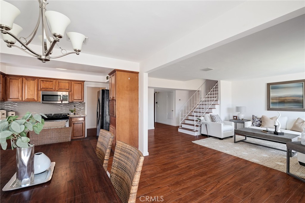 18424 Coltman Avenue