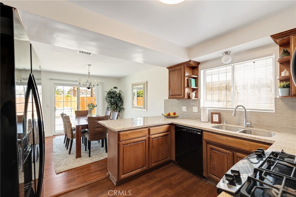 18424 Coltman Avenue