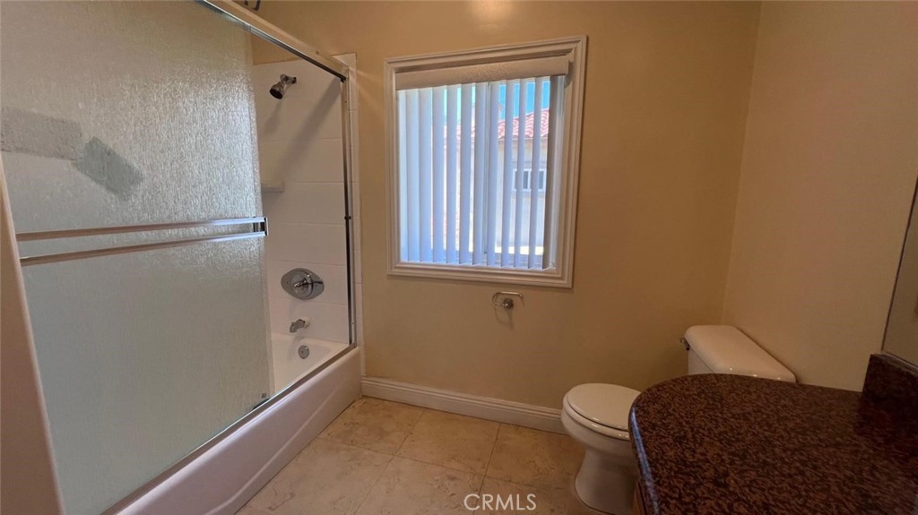 12114 S La Cienega Boulevard