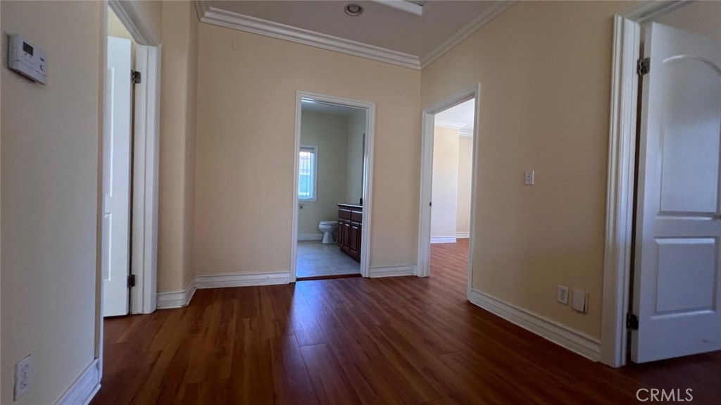 12114 S La Cienega Boulevard