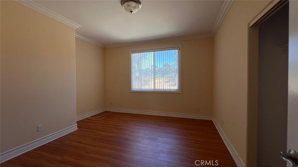 12114 S La Cienega Boulevard