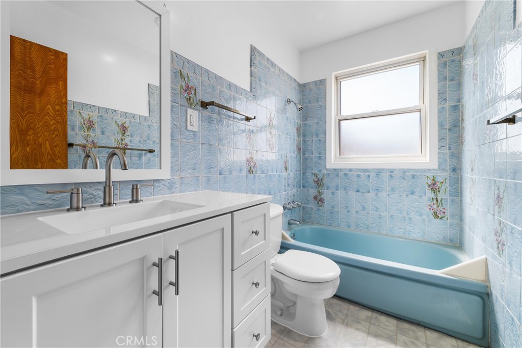 9719 Priscilla Street