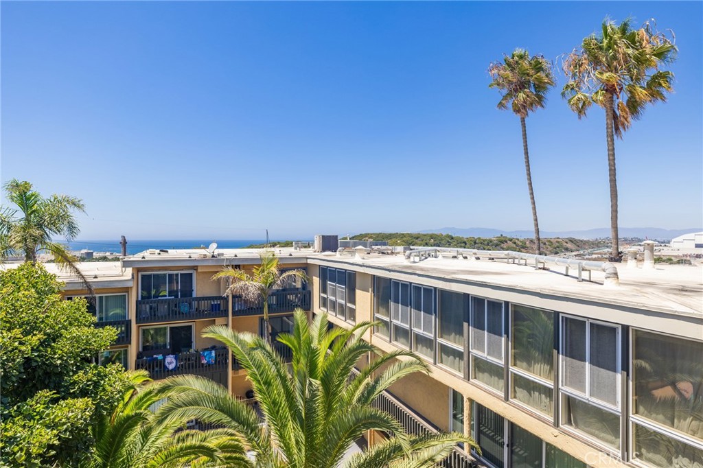 770 W Imperial Avenue 68