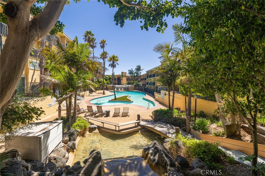 770 W Imperial Avenue 68