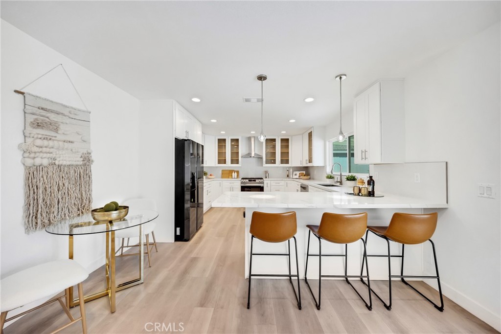 16351 Hollywood Lane