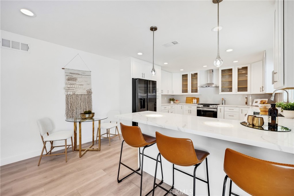 16351 Hollywood Lane