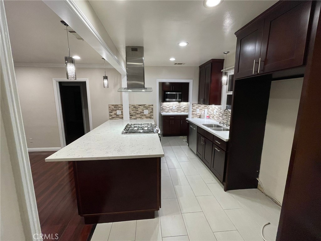 3215 Prospect Avenue