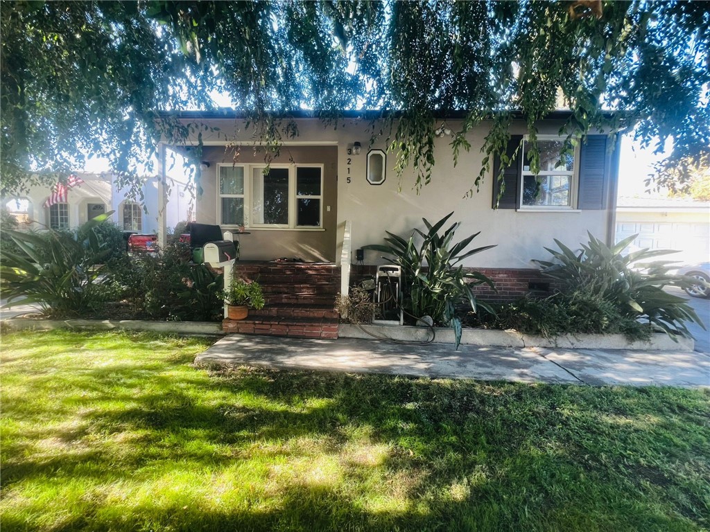 3215 Prospect Avenue