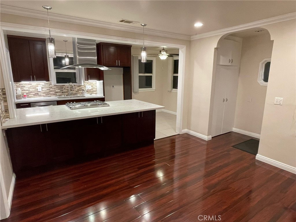 3215 Prospect Avenue