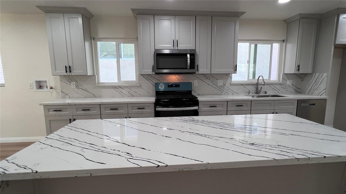 12511 Ramona Avenue B