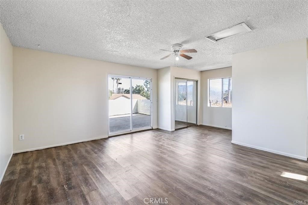 25425 Margaret Avenue