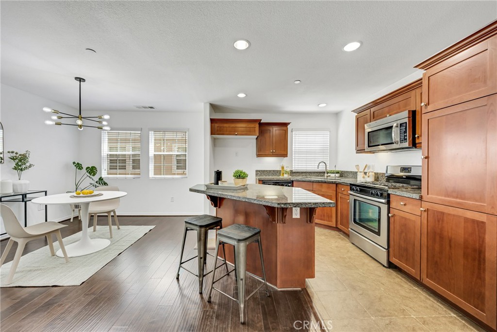 1407 Lomita Boulevard 17