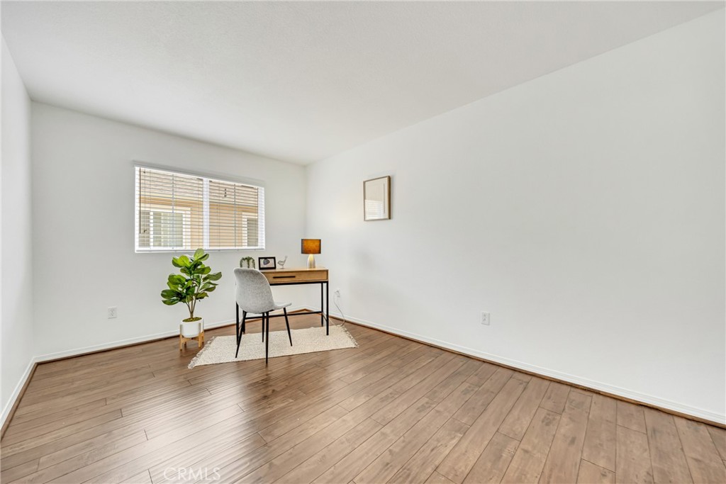 1407 Lomita Boulevard 17