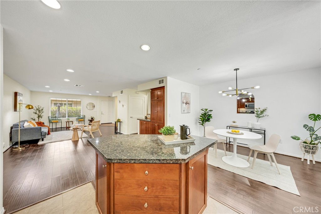 1407 Lomita Boulevard 17