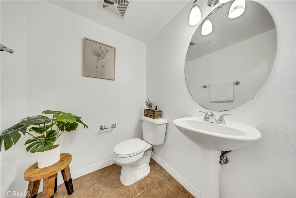 1407 Lomita Boulevard 17