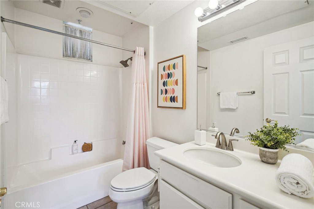 13075 Pacific Promenade 407