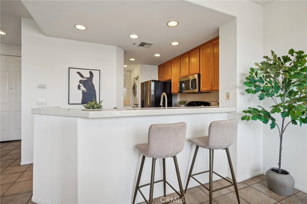 13075 Pacific Promenade 407