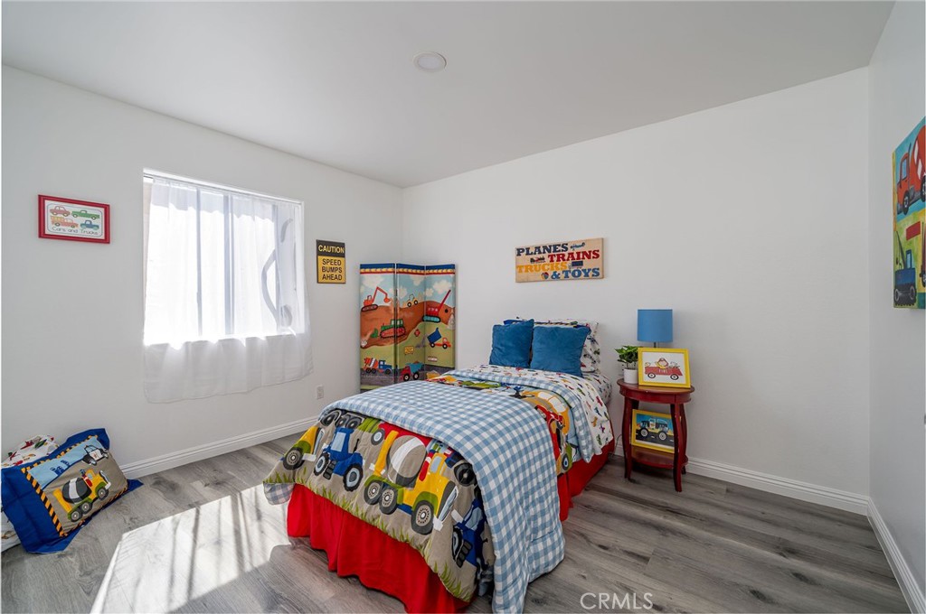 225 W 6th Street 510