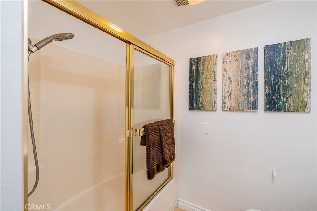 225 W 6th Street 510