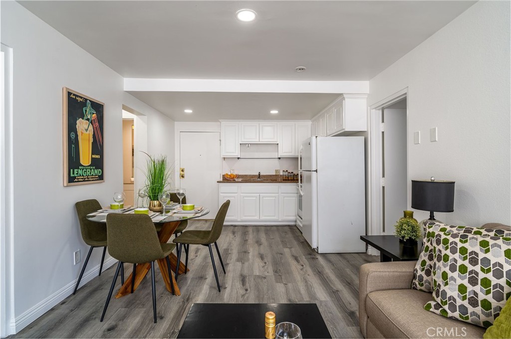 225 W 6th Street 510