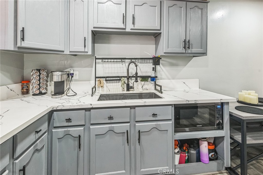 11 Scottsdale Drive S 177