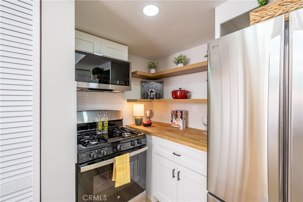 10700 Colima Road 910