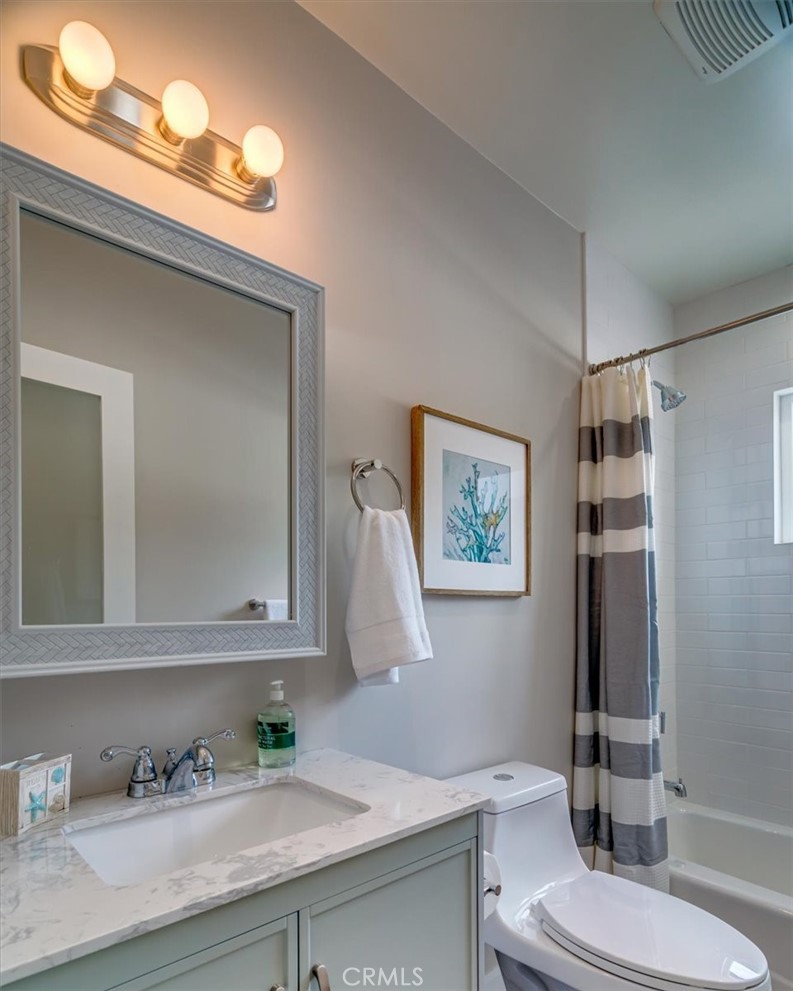 323 Culver Boulevard