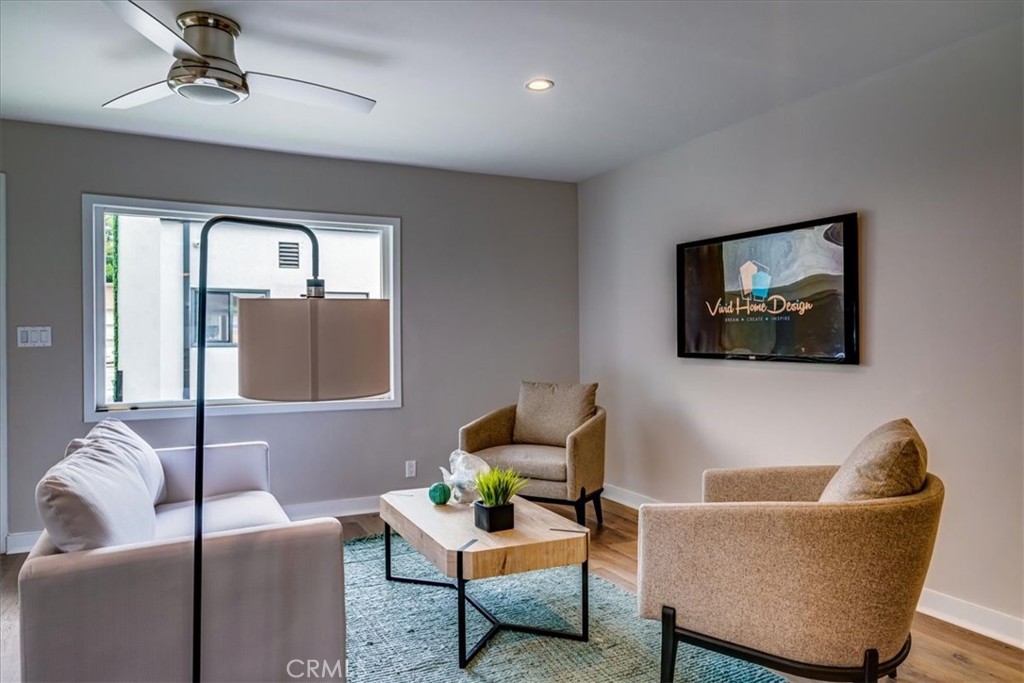 323 Culver Boulevard