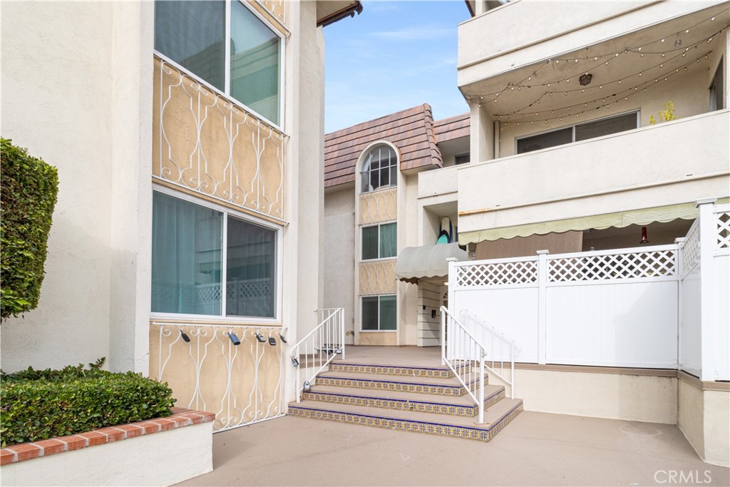 5625 Sumner Way 109