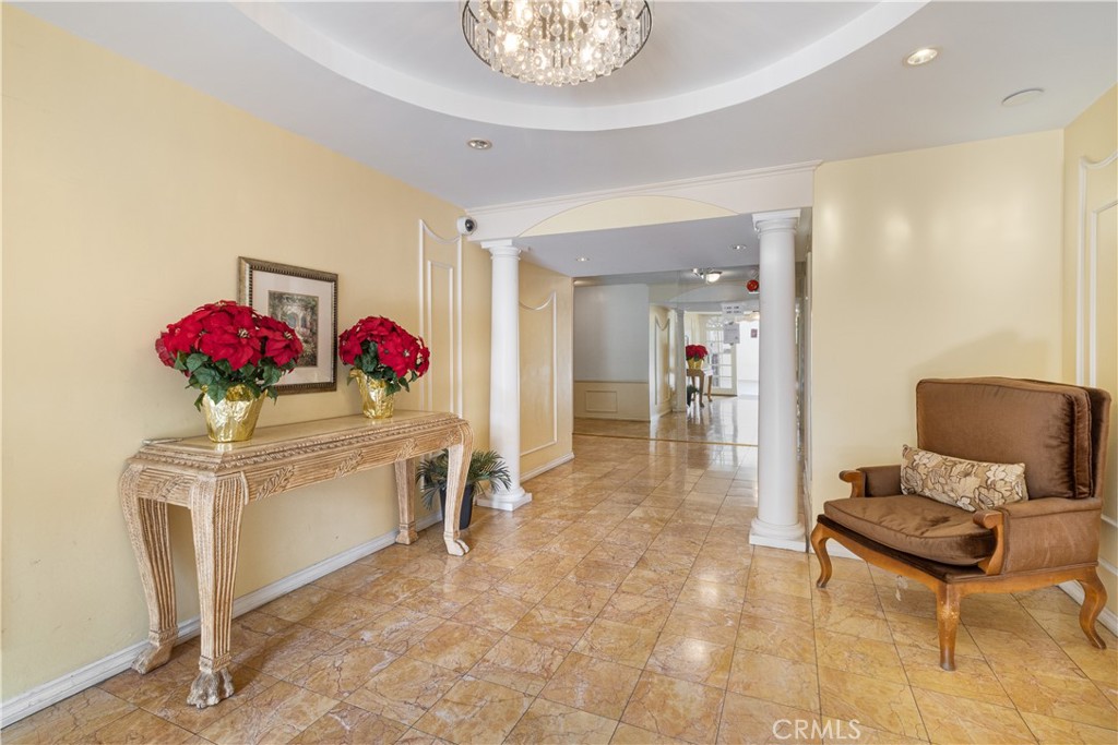 5625 Sumner Way 109