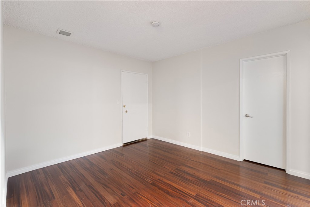 5625 Sumner Way 109
