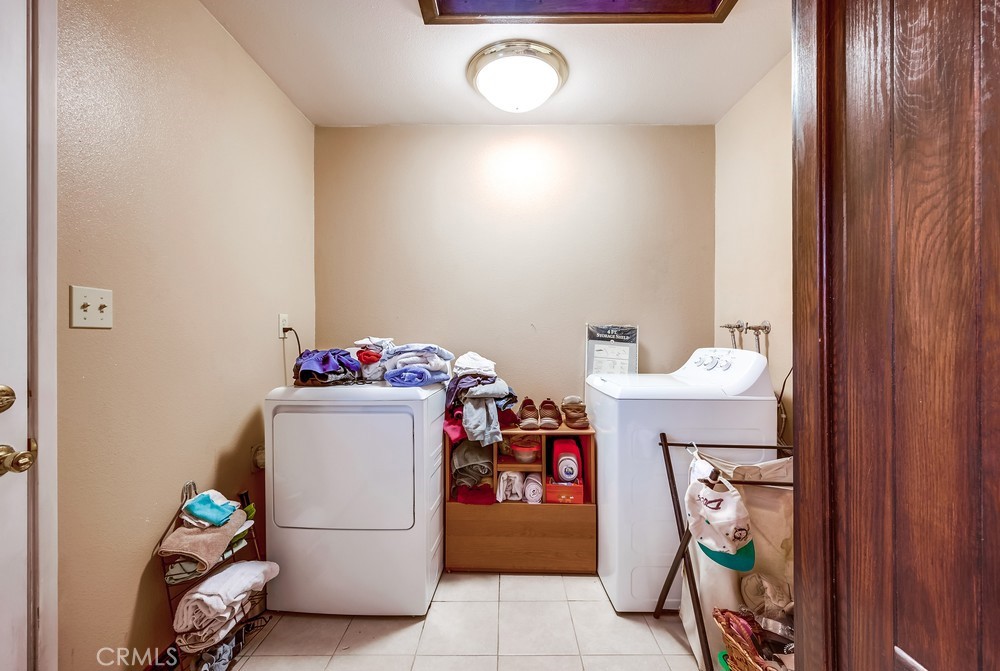 12653 Eastend Avenue