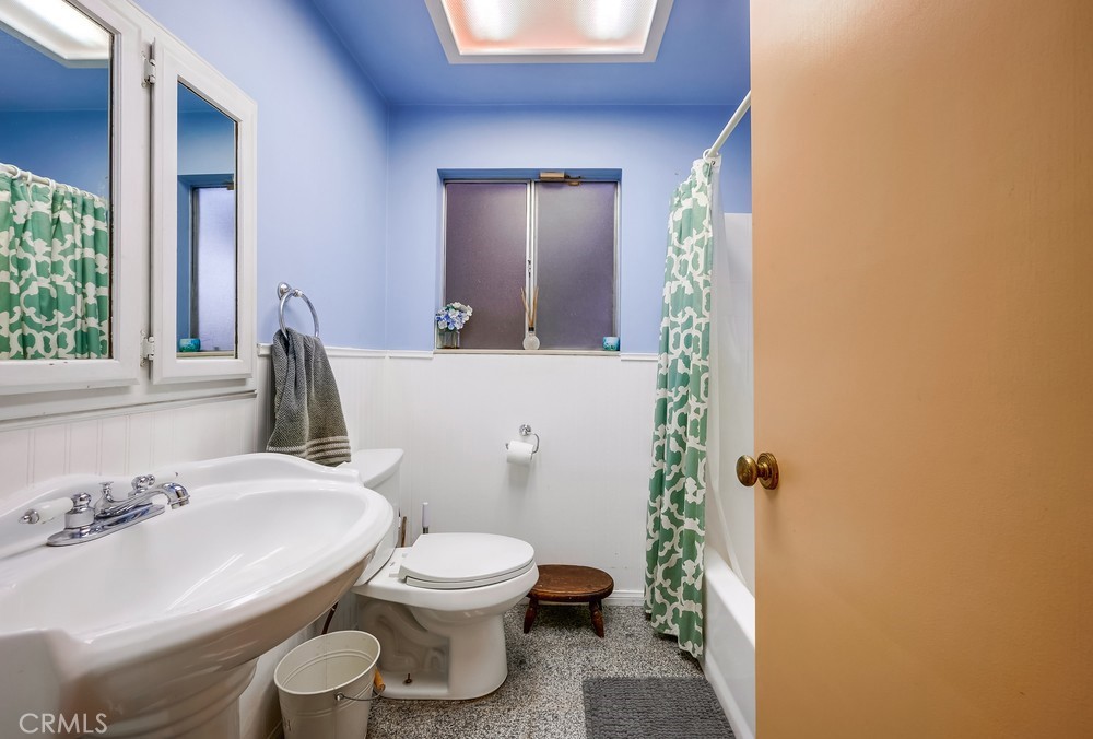 12653 Eastend Avenue