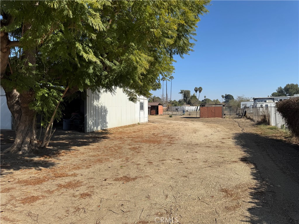 12653 Eastend Avenue