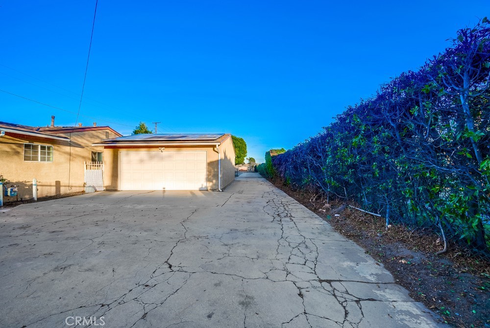 12653 Eastend Avenue