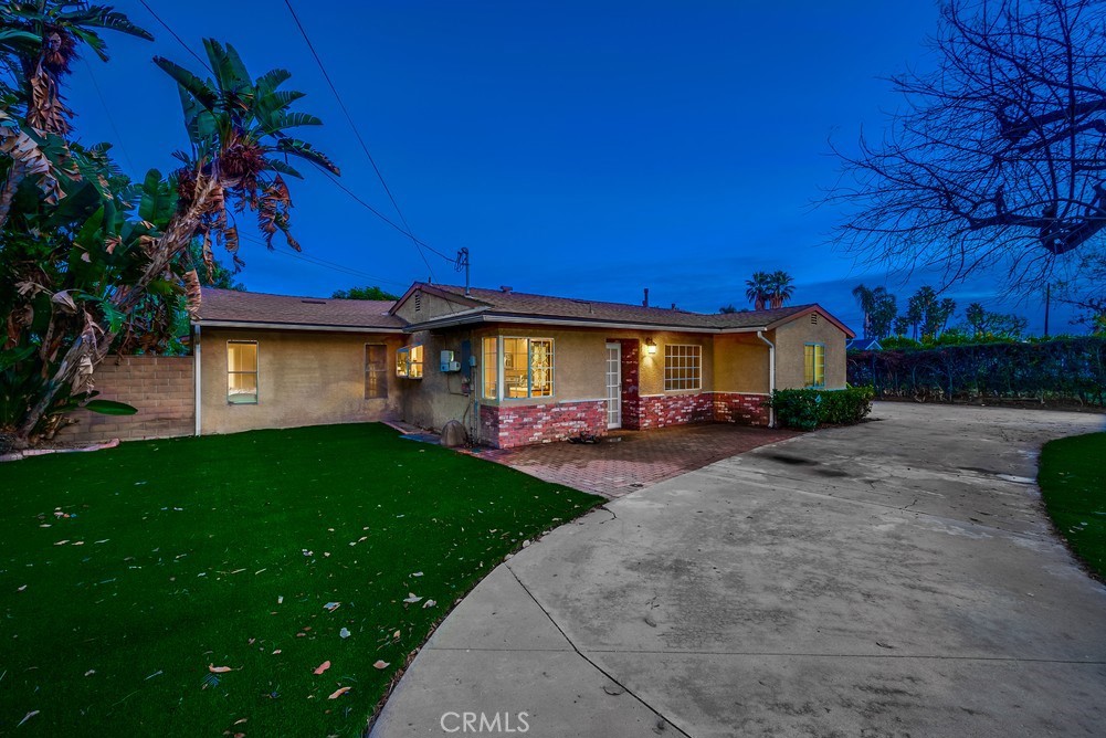 12653 Eastend Avenue