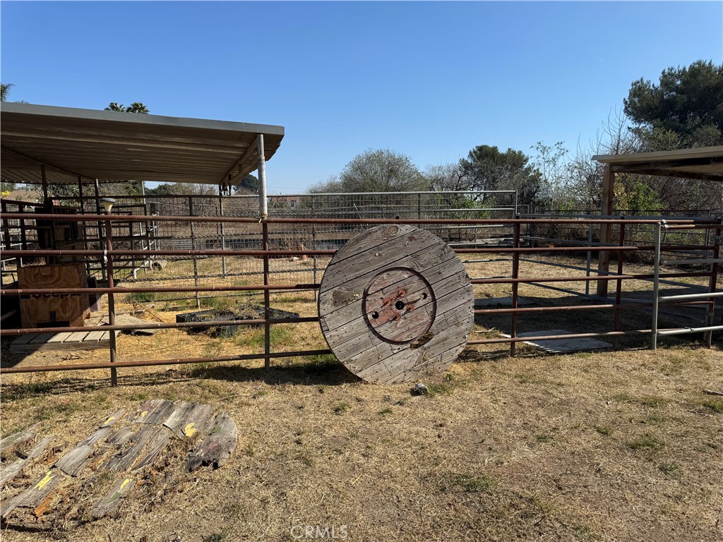 12653 Eastend Avenue