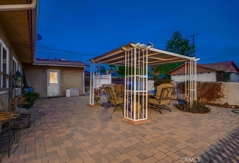 12653 Eastend Avenue