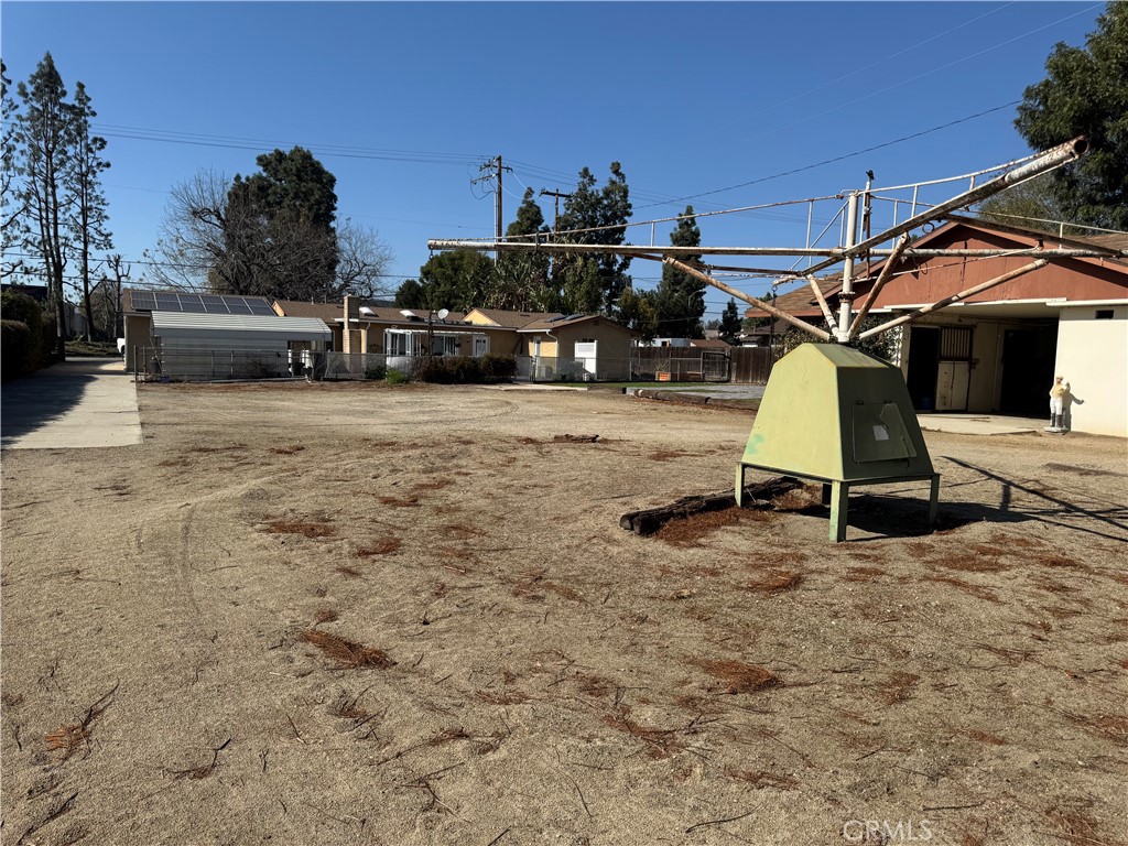 12653 Eastend Avenue