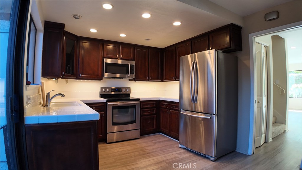 28031 Ridgebluff Court