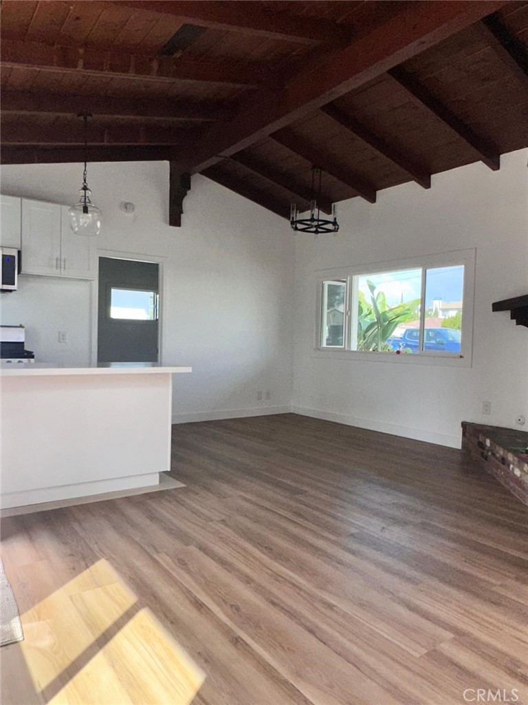 2072 Santa Fe Avenue A