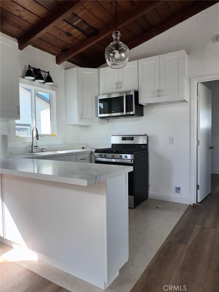 2072 Santa Fe Avenue A