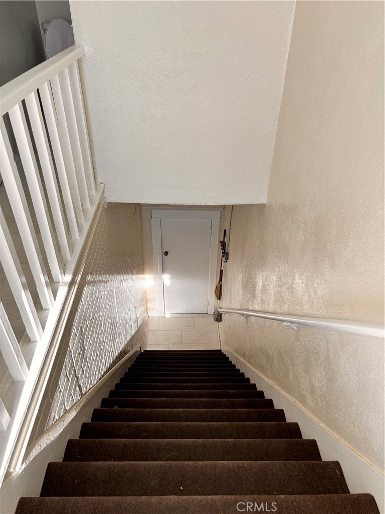 3672 S Western Avenue