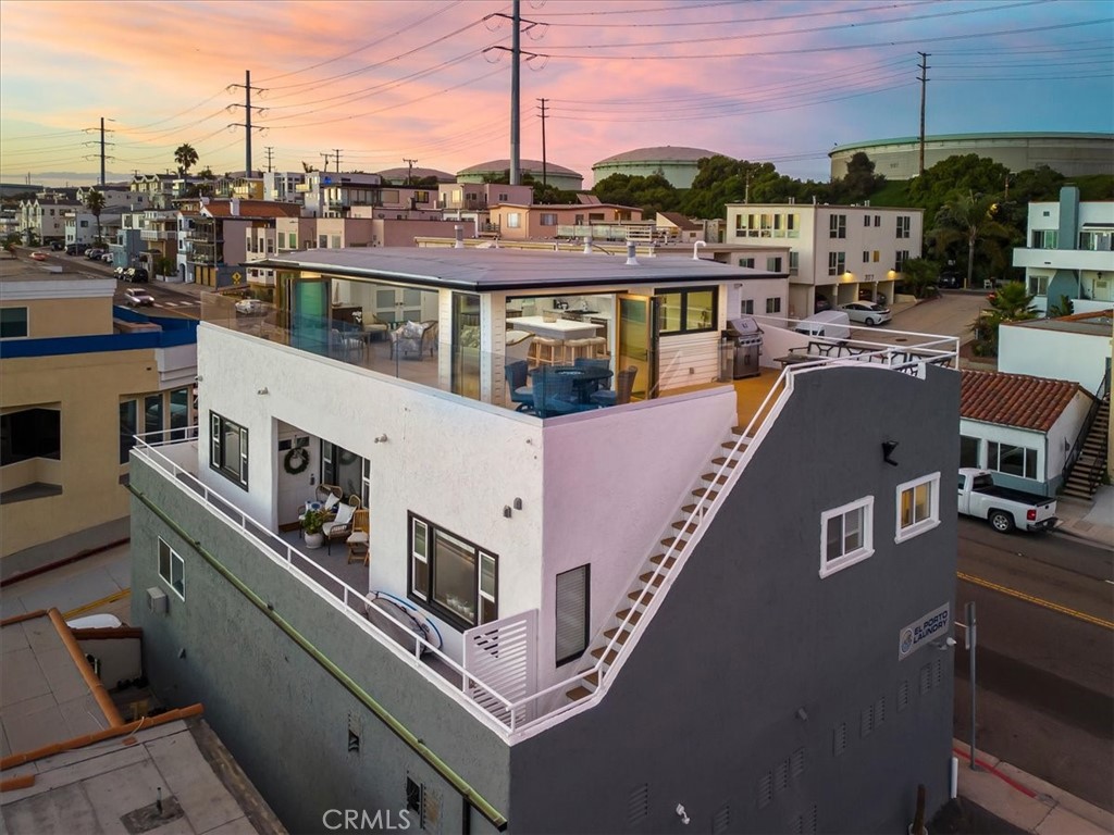 3921 Highland Avenue