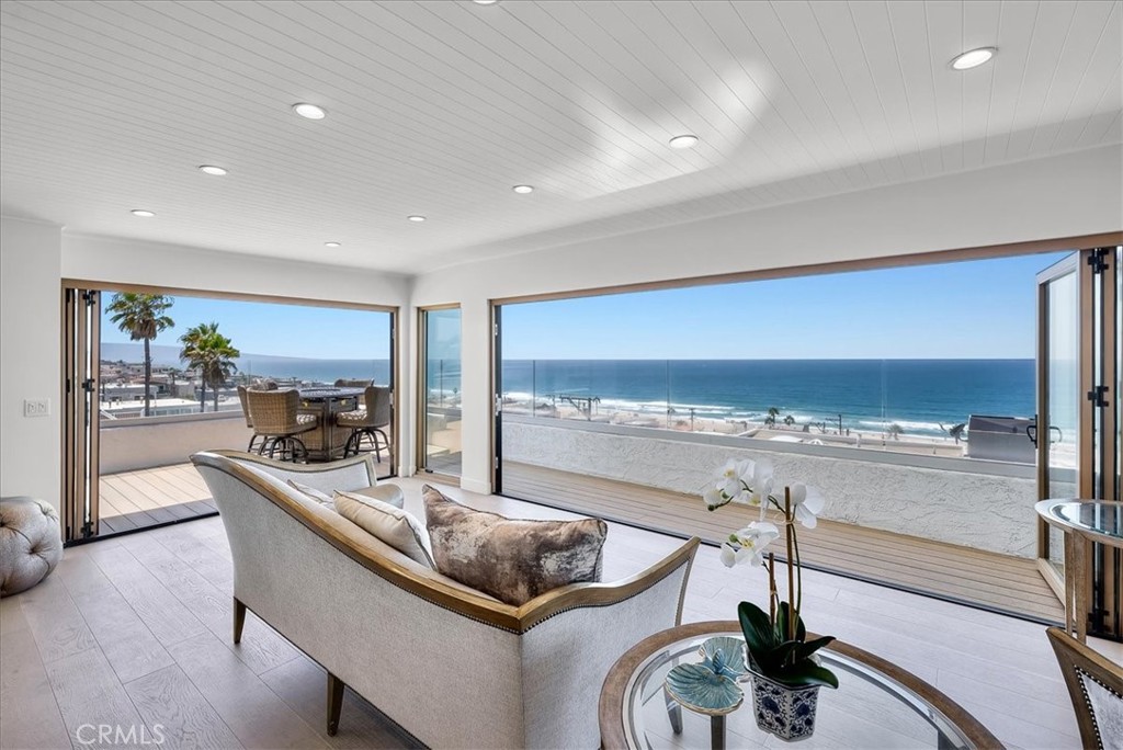 3921 Highland Avenue