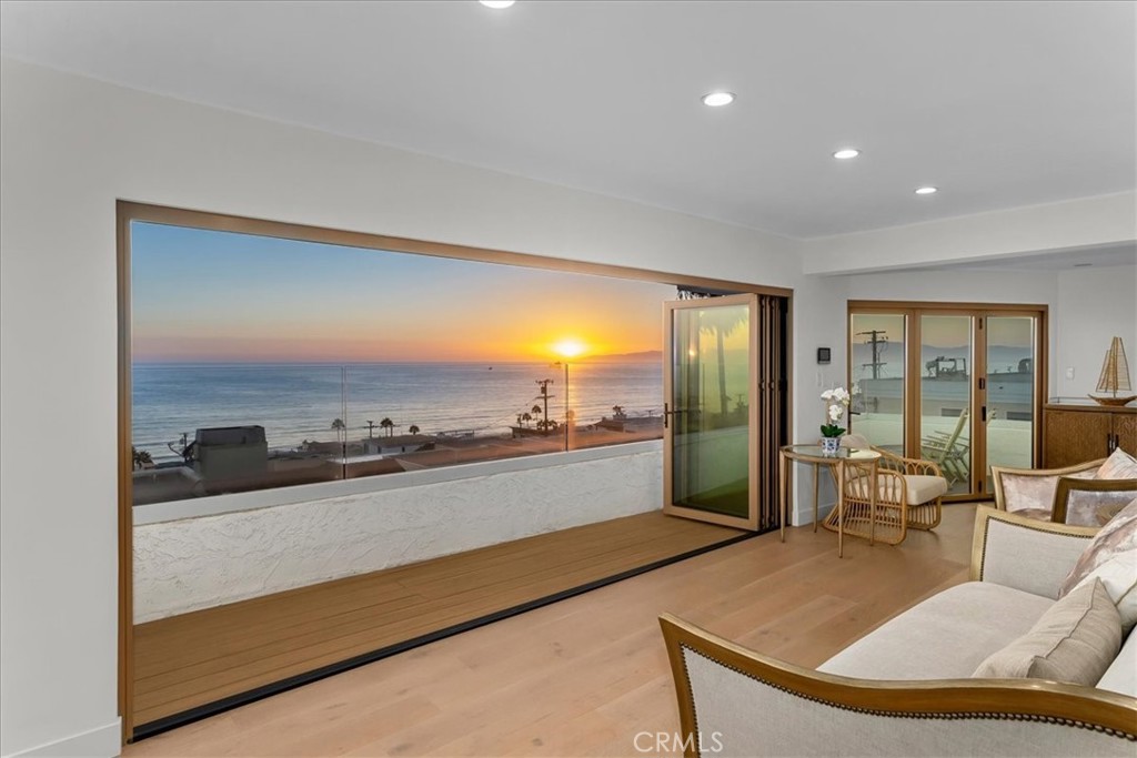 3921 Highland Avenue