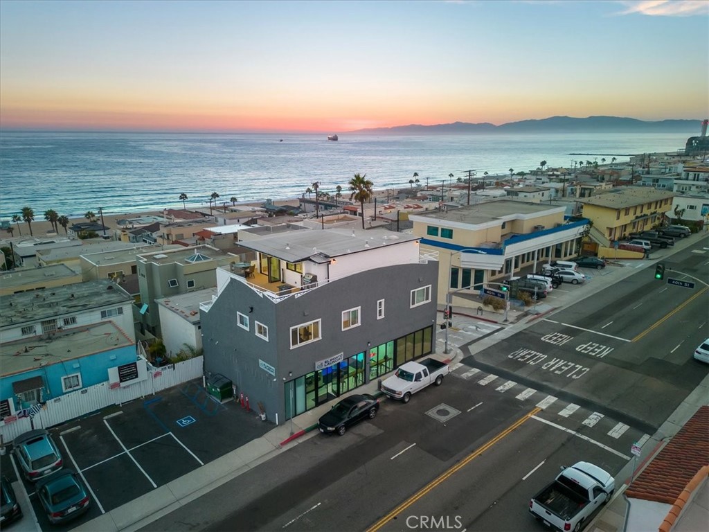 3921 Highland Avenue