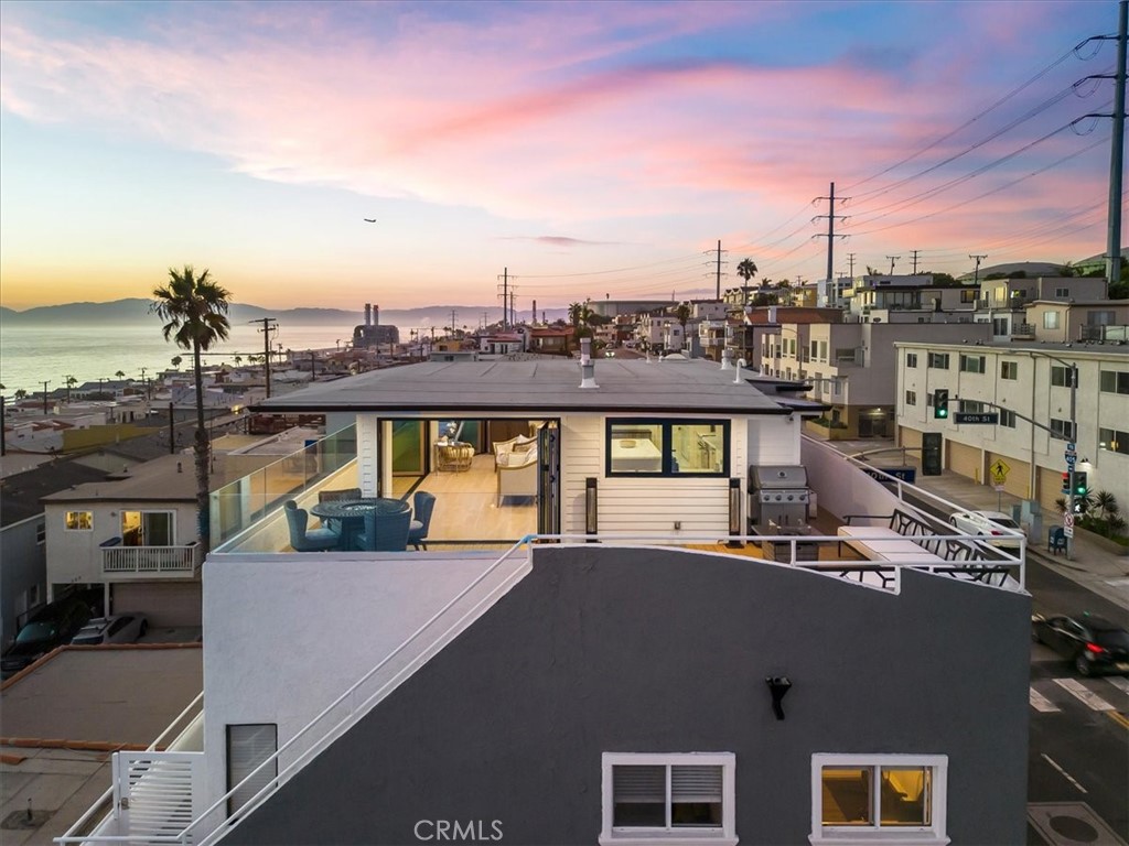 3921 Highland Avenue