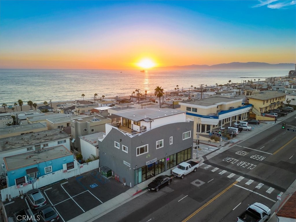 3921 Highland Avenue